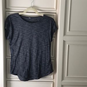 lululemon athletics short sleeve breathable tee